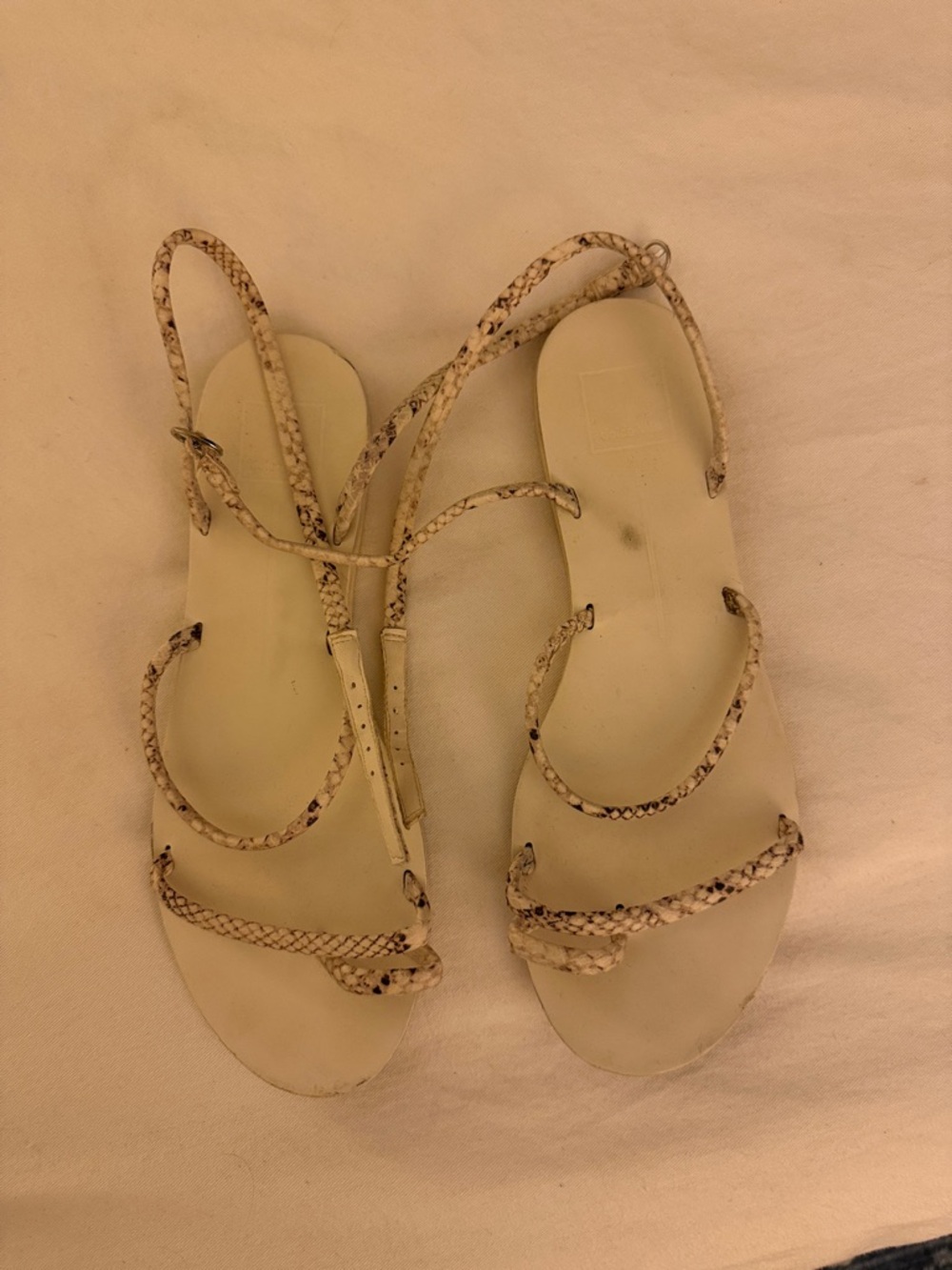 Dolce Vita Women’s Cream Braided Strap Sandals Size 9